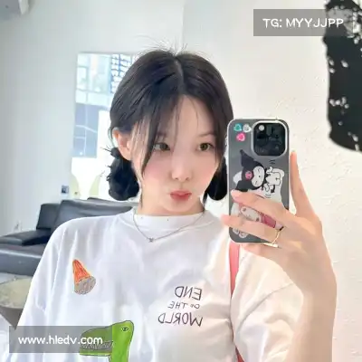 薄霜凤